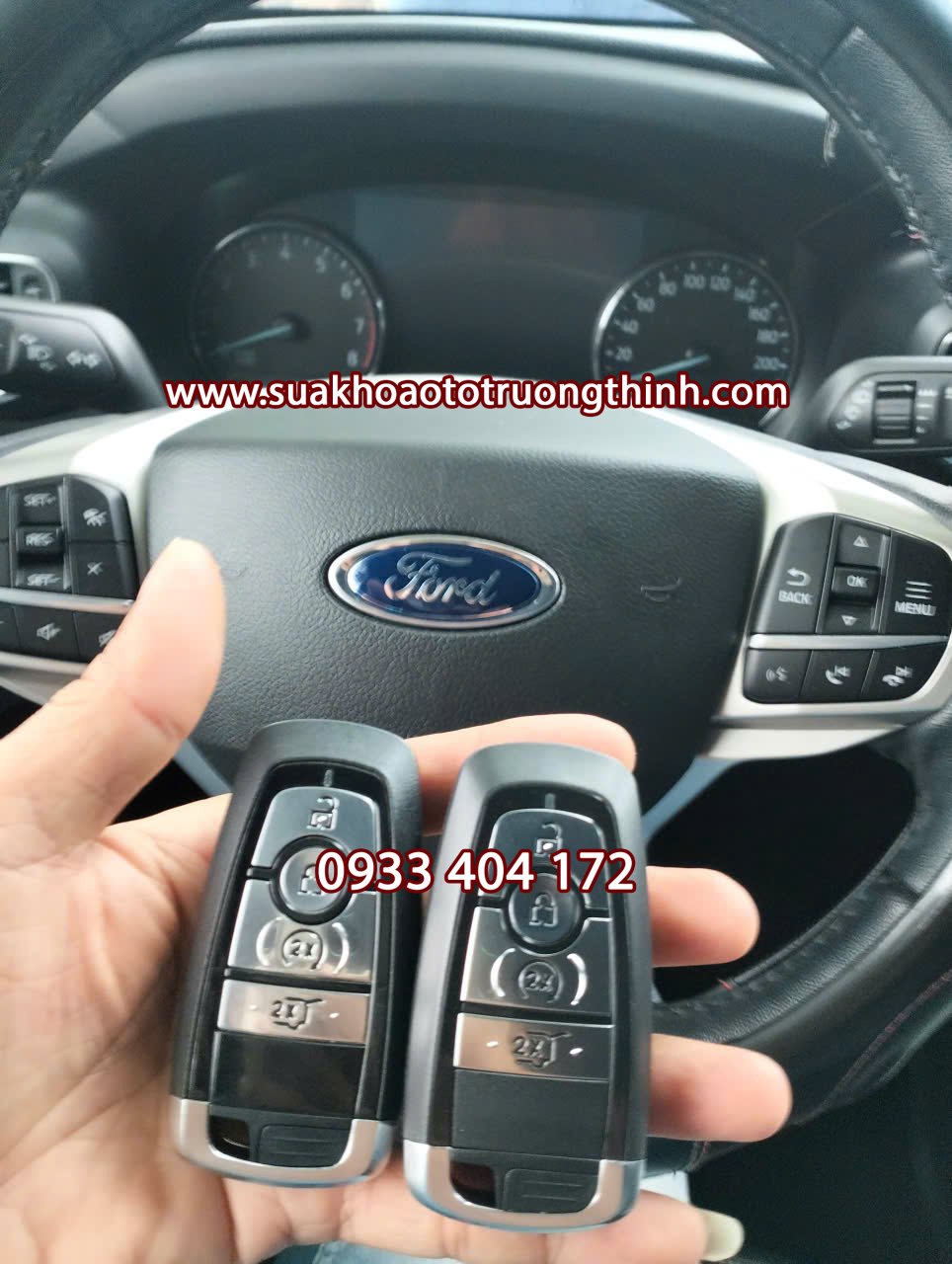 Làm chìa khóa xe ford